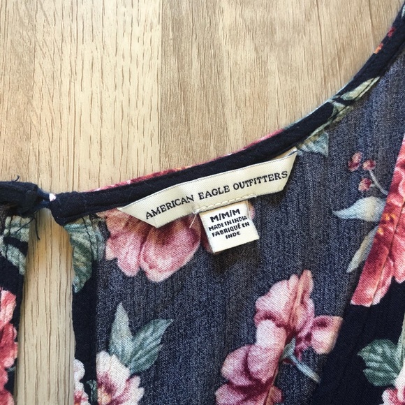 AMERICAN EAGLE FLORAL ROMPER - Picture 3 of 3